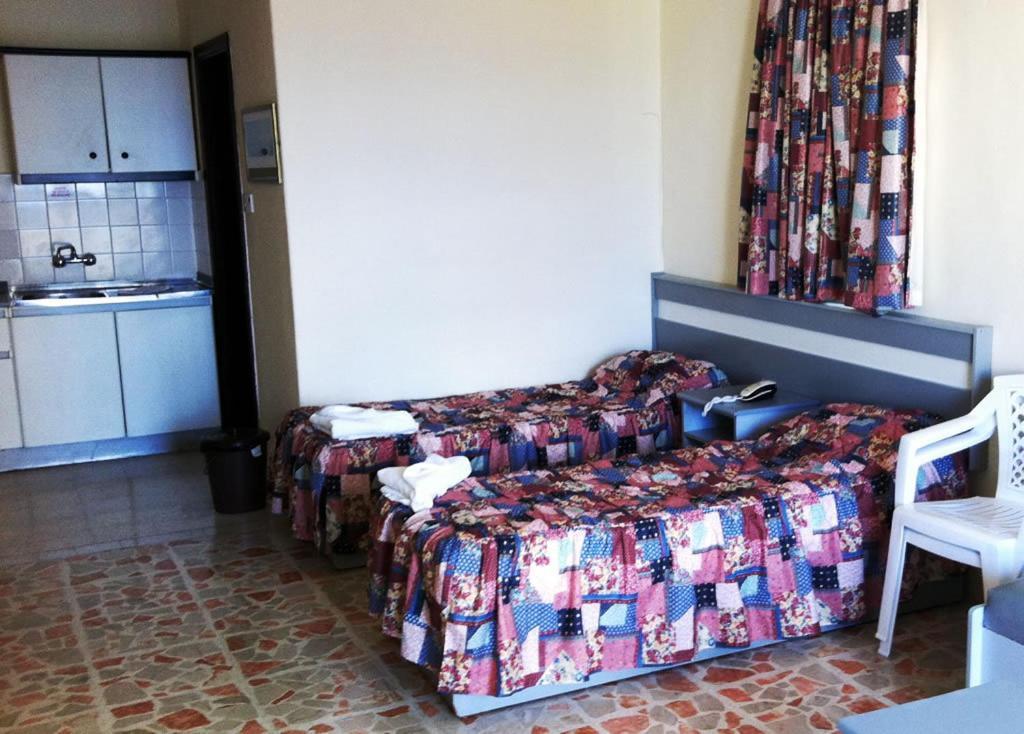 Clover Holiday Complex Qawra Habitación foto